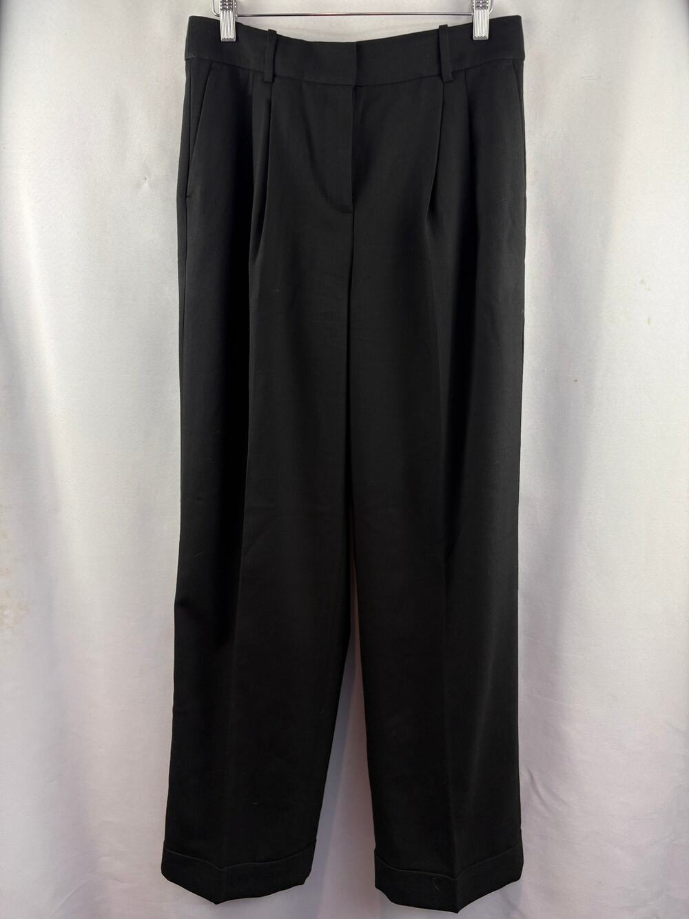 Women’s J.Crew Size Tall 6 Black Pleated Dress Pants